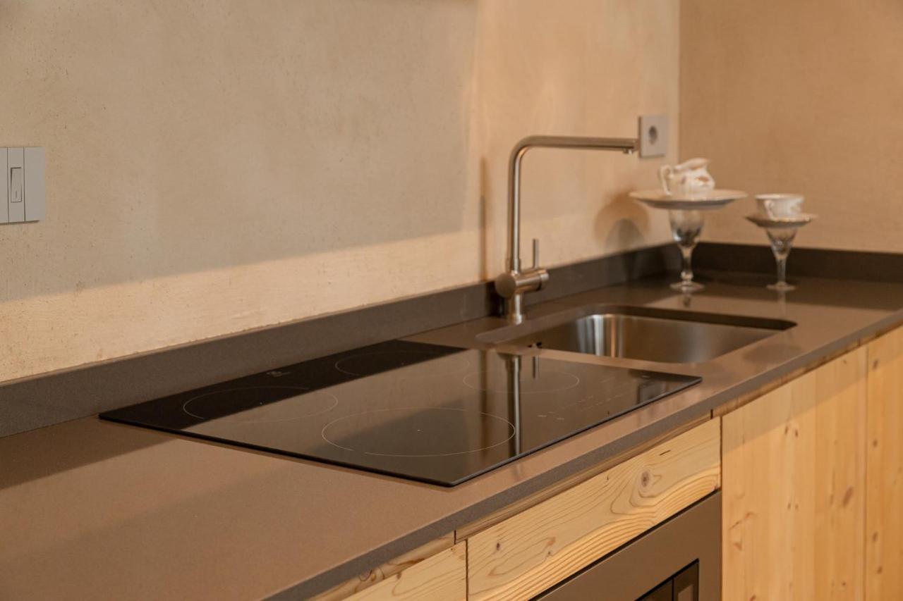 Shiloh Private Luxury Apartments Костермано Экстерьер фото