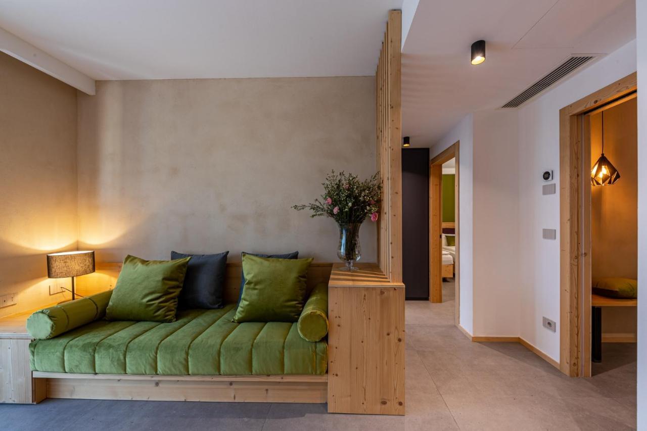 Shiloh Private Luxury Apartments Костермано Экстерьер фото