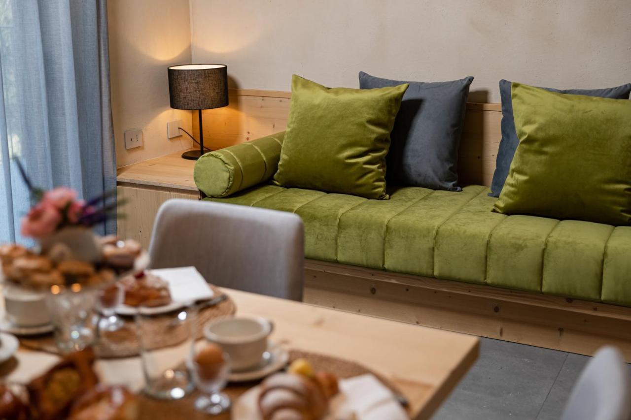 Shiloh Private Luxury Apartments Костермано Экстерьер фото