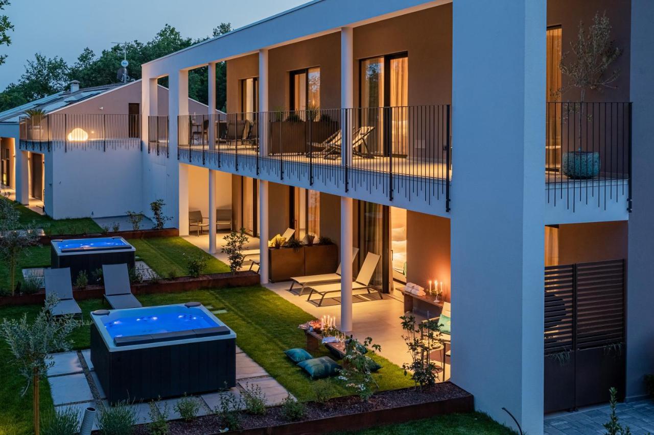 Shiloh Private Luxury Apartments Костермано Экстерьер фото